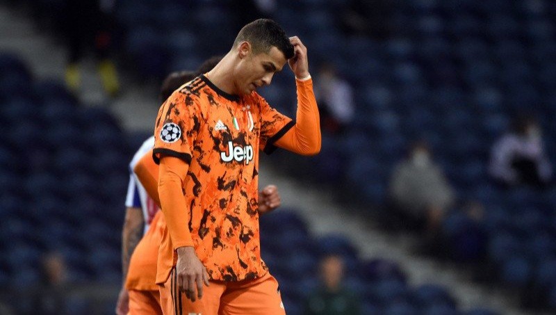 Leg Pertama Babak 16 Besar, Juventus Dipecundangi Porto 1-2