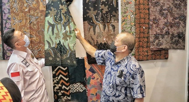 Ketua DPD RI Berharap Pagelaran Busana Bisa Angkat Sentra Batik Tulis Bangkalan
