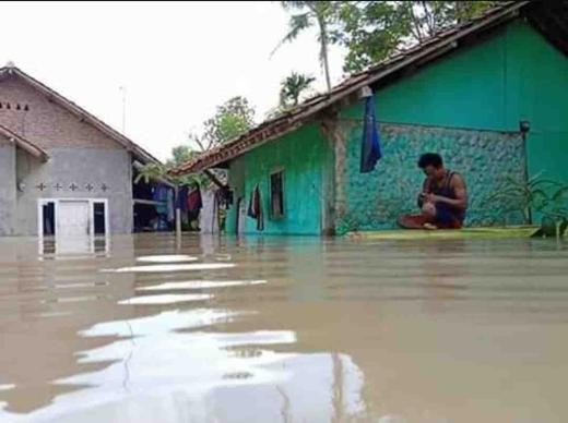 Imbas Jebolnya Tanggul Citarum, Banjir Kepung Desa Sindangsari Cabangbungin