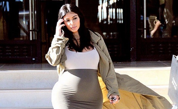 Dikomentari Tubuhnya Yang sedang Hamil, Ini kata Kim Kardashian