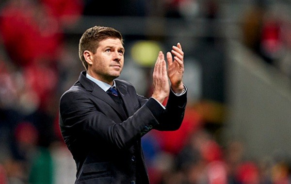 Gerrard Bantah Ingin Gantikan Jurgen Klopp