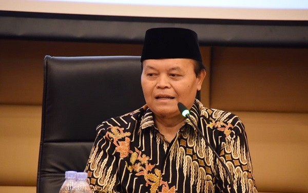 HNW Berharap Mendikbud Juga Revisi SKB Tentang Seragam Sekolah