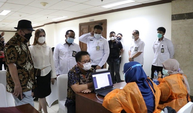 Soal Kepastian Penggunaan Vaksin Astrazaneca Asal Inggris, Ketua DPD RI Dukung Langkah BPOM