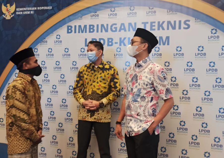 Gandeng Stafsus Milenial Presiden, LPDB Gelar Santri Business School