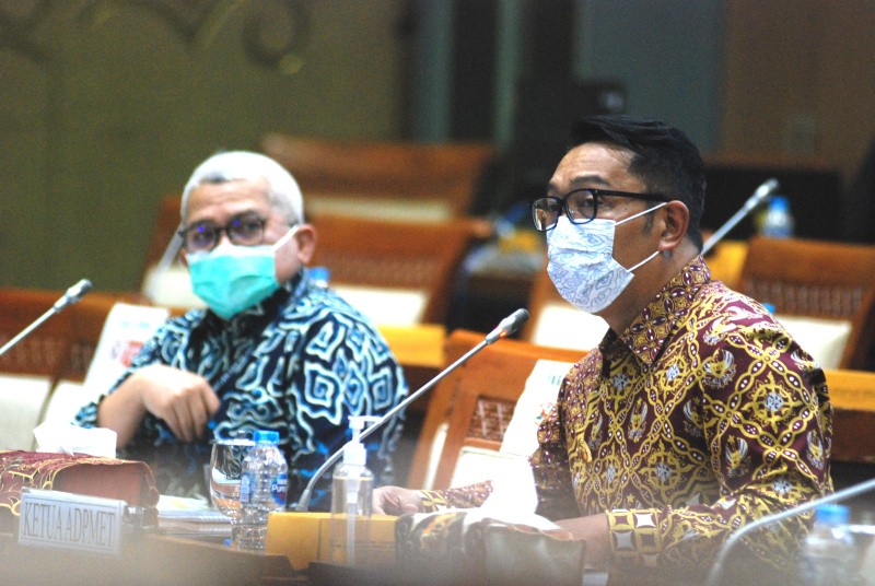 Rapat Dengar Pendapat Ridwan Kamil Dengan Komisi VII DPR