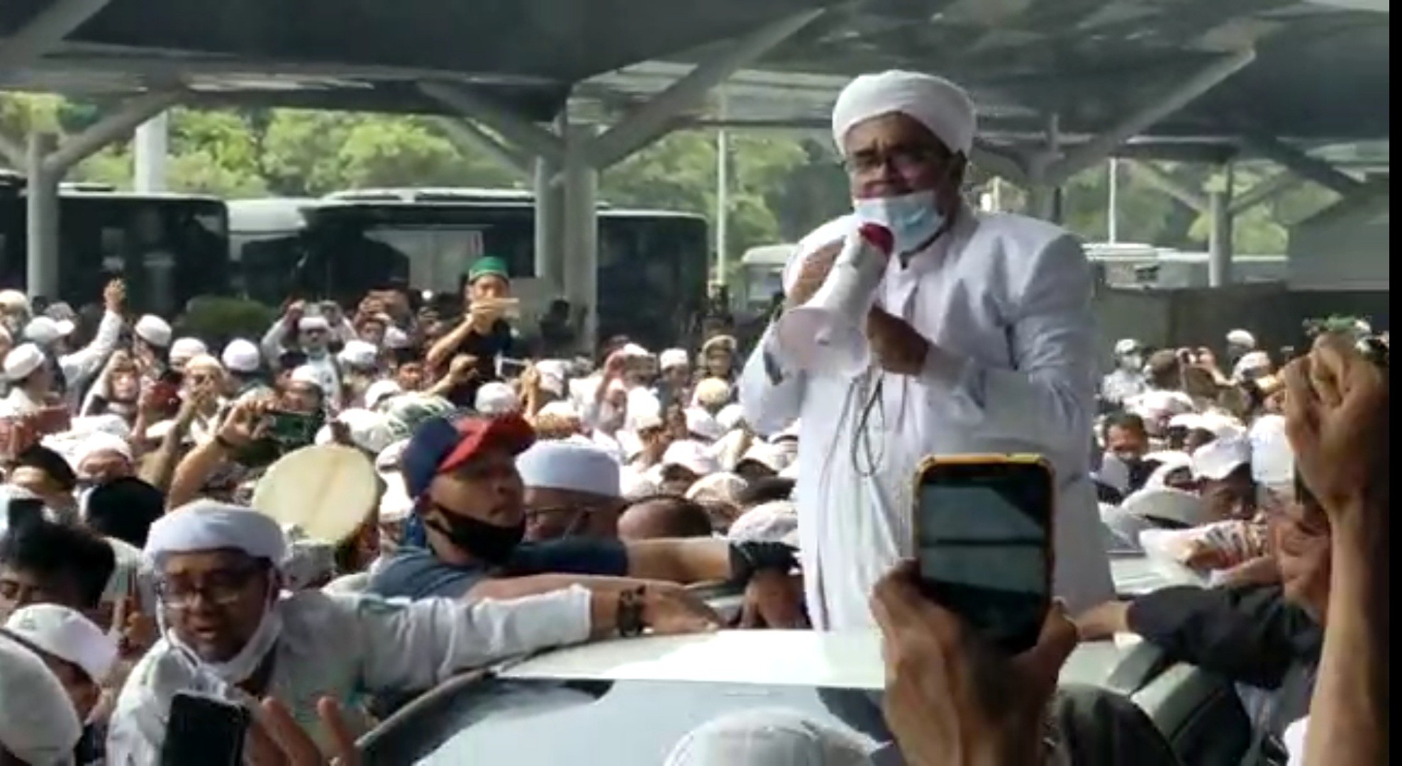 PN Jaktim Tolak Eksepsi Rizieq Shihab, Sidang Dilanjutkan