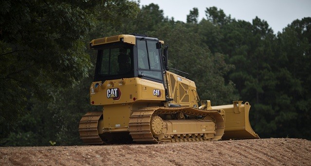Trio Dozer Kecil yang Tangguh dan Canggih dari TRAKINDO