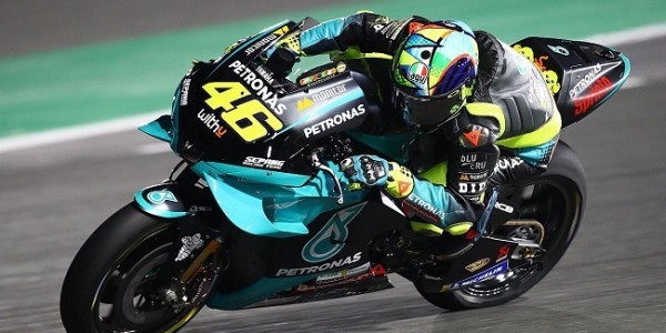Kejar Sang Adik, Valentino Rossi Ngaku Aneh