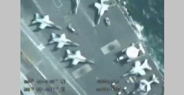 Drone Iran Bayangi dan Rekam Kapal Induk AS di Teluk Persia