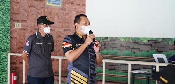 Anggota PERIKHSA Dihimbau  Agar Tak Arogan Menggunakan Senjata Api