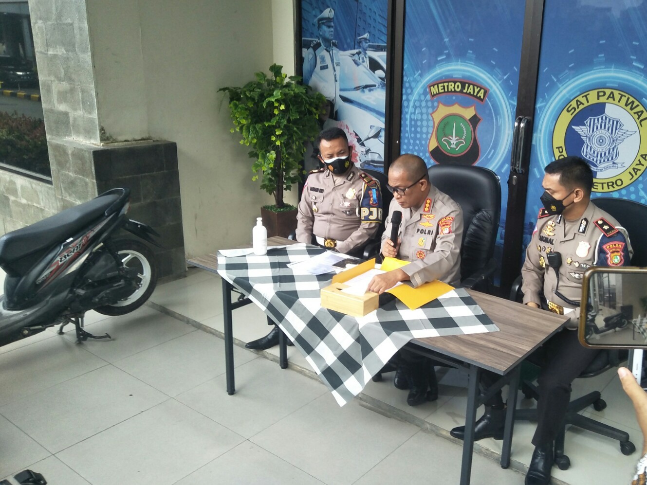 Amankan Pemotor yang Masuk Tol, Polisi: Dia Ngikutin Maps