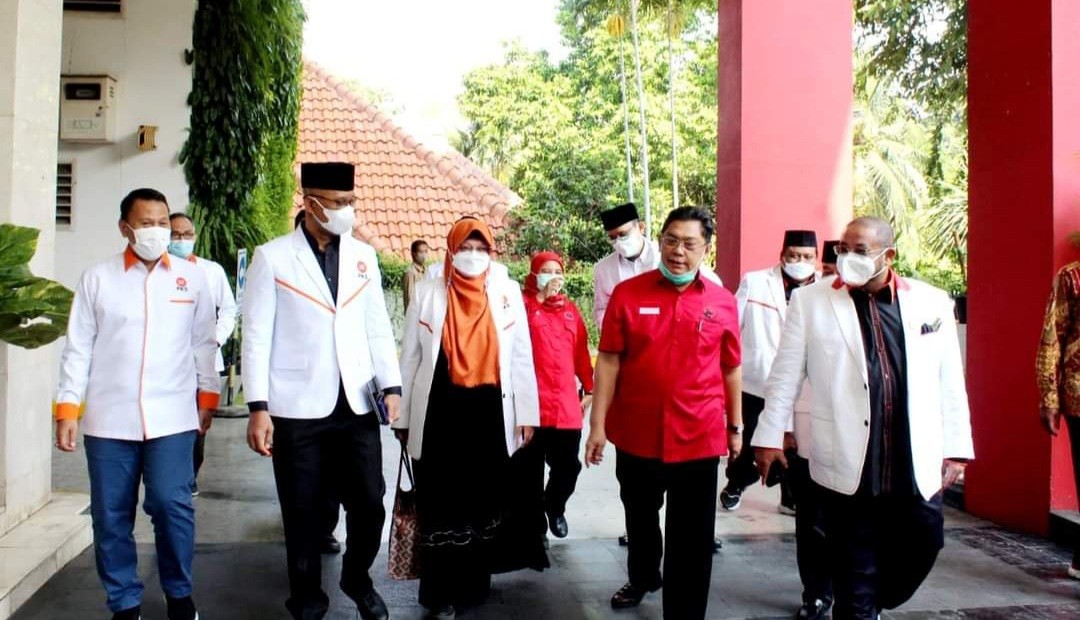 SIlaturahim dengan PDIP, PKS Usul  Pembebasan Pajak Bagi Masyarakat Menengah Bawah