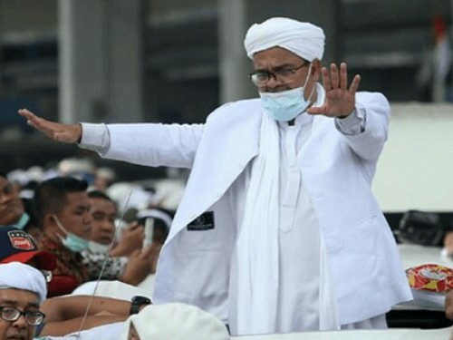 Rizieq Shihab ke Munarman: Semoga Dilindungi dari Makar-makar Jahat