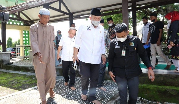 Serap Aspirasi di Wajo, Ketua DPD RI Kunjungi Makam Keturunan Nabi Muhammad SAW