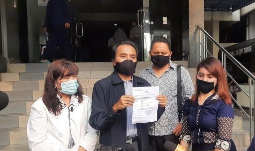 Berlanjut, Roy Suryo Berencana Gugat Pesinetron Lucky Alamsyah ke Perdata