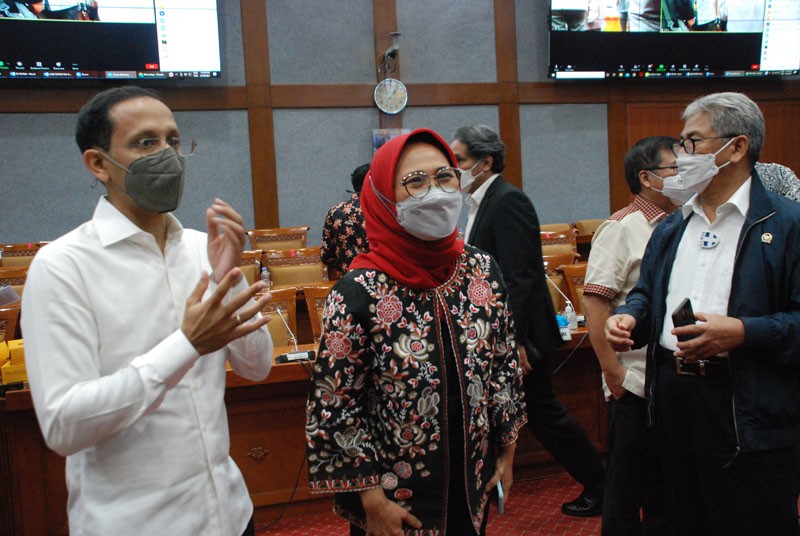 Mendikbud Raker Dengan Komisi X DPR
