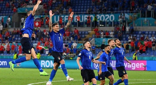Kandaskan Swiss, Italia Melaju ke 16 Besar Euro 2020