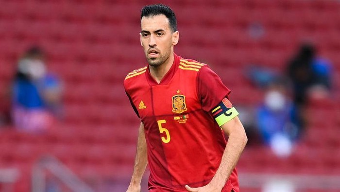 Sebut Penampilan Spanyol di EURO 2020 Memalukan, Van der Vaart Lagi Cari Panggung?