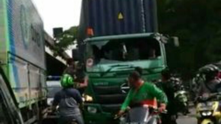 Pelaku Penganiayaan Supir Truk Ditangkap, Polisi: Dia Bukan Anggota TNI
