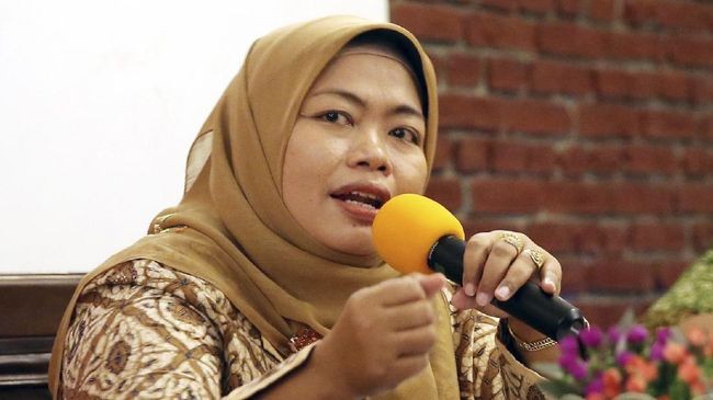 Innalilhahi, Ekonom Senior INDEF Enny Sri Hartati Tutup Usia karena Covid-19