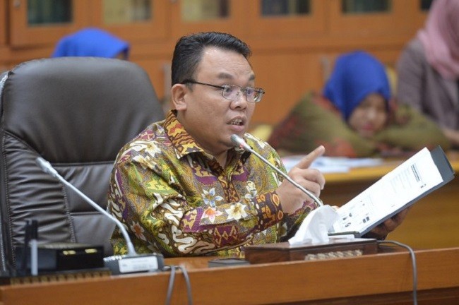 Fraksi PAN: Batalnya Vaksinasi Berbayar Bukti Presiden Mendengar Masukan Masyarakat