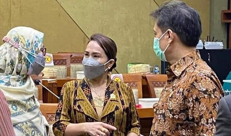 Stok Vaksin di Daerah Menipis, NasDem Minta Distribusi Dipercepat