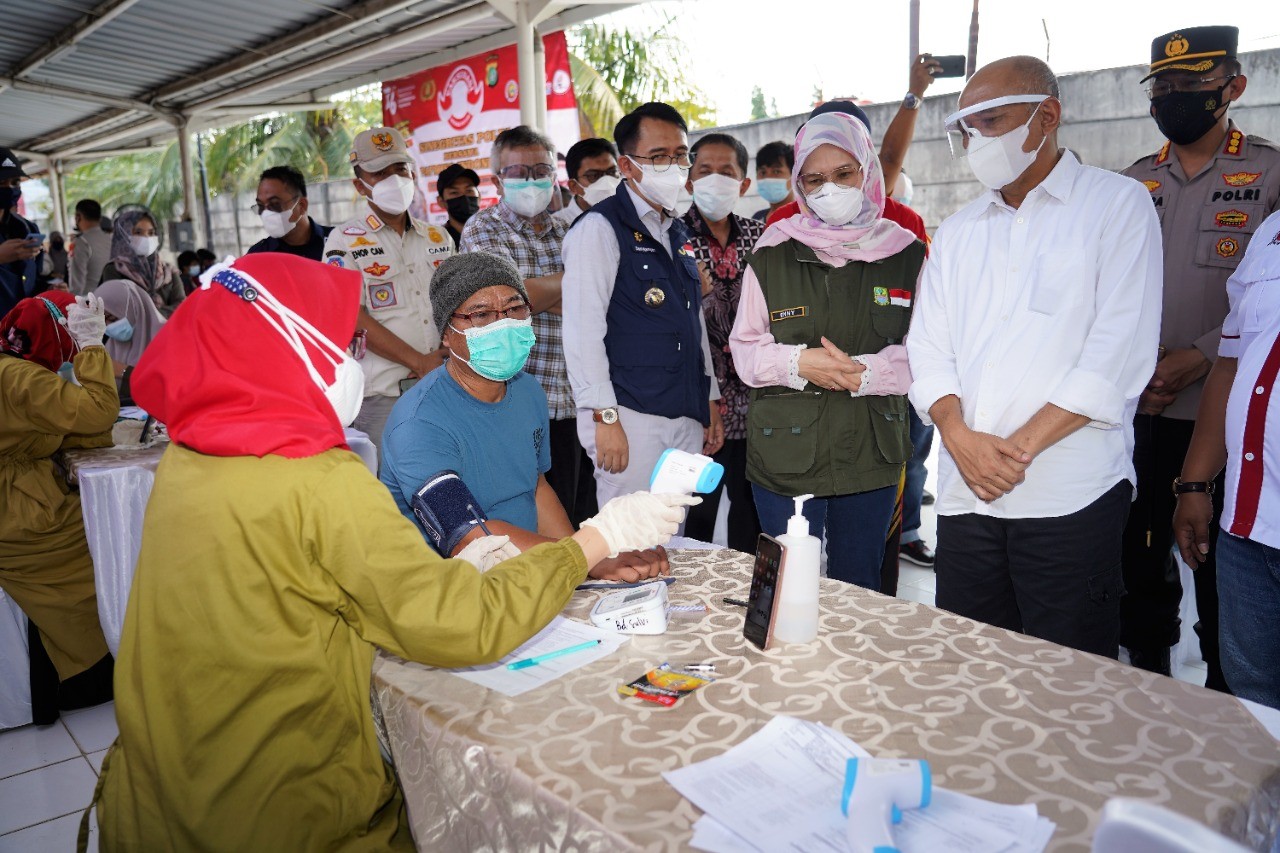 Teten Yakin Ekonomi Bisa Pulih Asal Program Vaksinasi Dipercepat