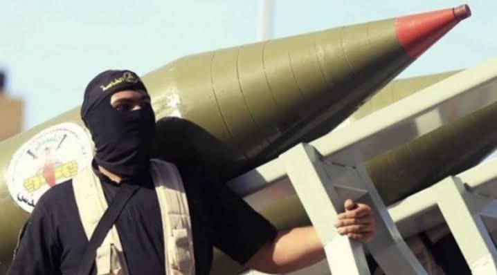 Hamas Uji Coba Rudal Baru di Perairan Gaza