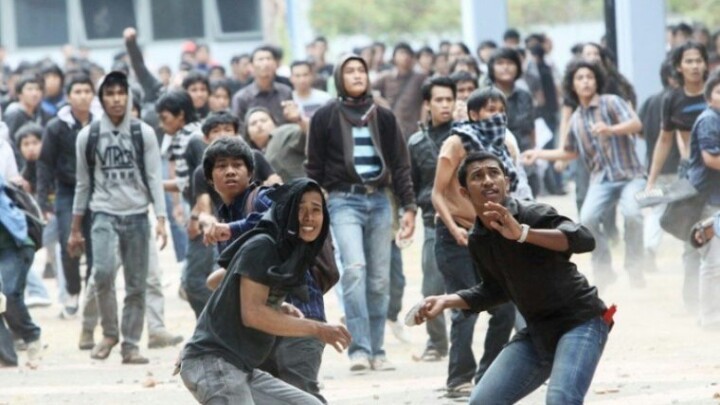 Sulut Aksi Tawuran Balas Dendam di Johar Baru, Tiga Orang Ditangkap Polisi