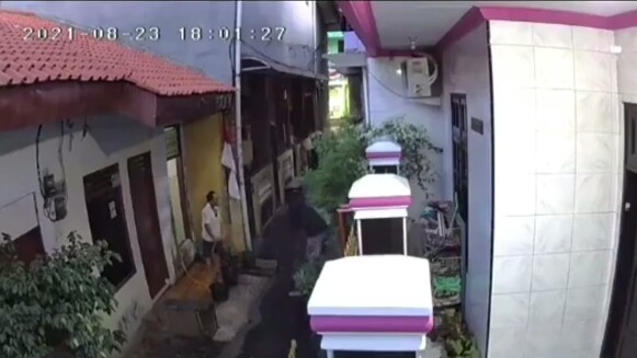 ART di Polugadung Diduga Dianiaya Tetangganya, Polisi Cek ke TKP