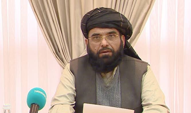 Taliban Wajibkan Wanita di Afghanistan Berhijab