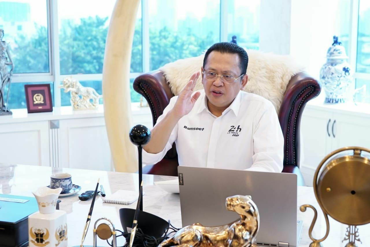 Tetap Waspada COVID-19 Saat Pelonggaran PPKM