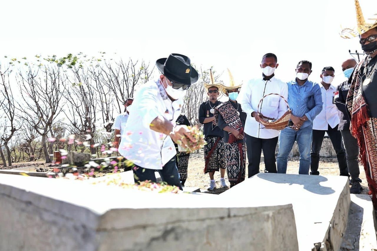 Ketua DPD RI Ziarah ke Makam Raja-Raja Termanu