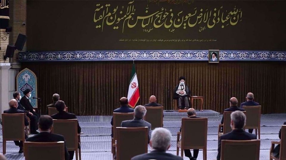 Khamenei: Pemerintah AS adalah Serigala Pemangsa Siapapun Presidennya