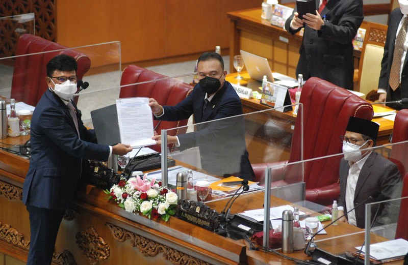 Pegesahan RUU Persetujuan ASEAN Tentang Perdagangan Melalui Sistem Elektronik