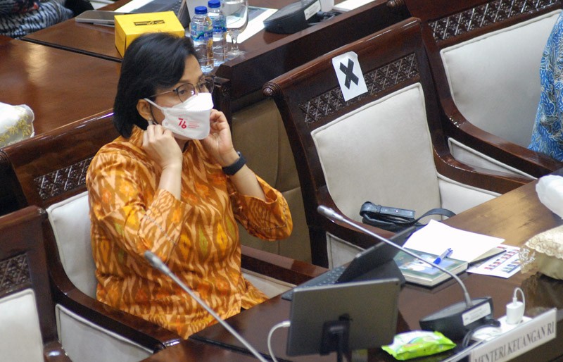 Menkeu Raker Dengan Komisi XI DPR