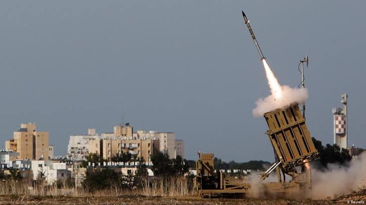 Saudi Dikabarkan akan Beli Sistem Pertahanan Udara dari Israel
