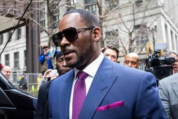 Penyanyi R Kelly Dihukum Atas Tuduhan Pemerasan dan Perdagangan Seks