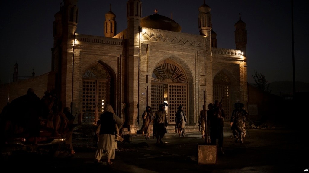Bom Meledak di Masjid Kabul, Sejumlah Orang Tewas