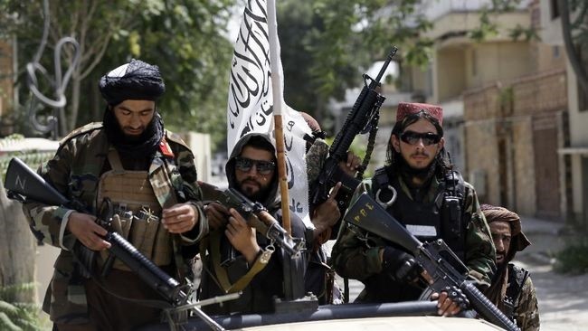 Balas Bom Masjid Afghanistan, Taliban Gempur Habis Markas ISIS 
