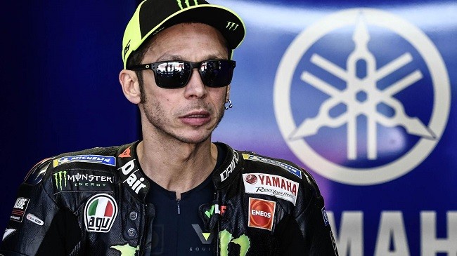Valentino Rossi Kritik Penyelenggara Moto3: Anda Permainkan Nyawa Pembalap Muda!