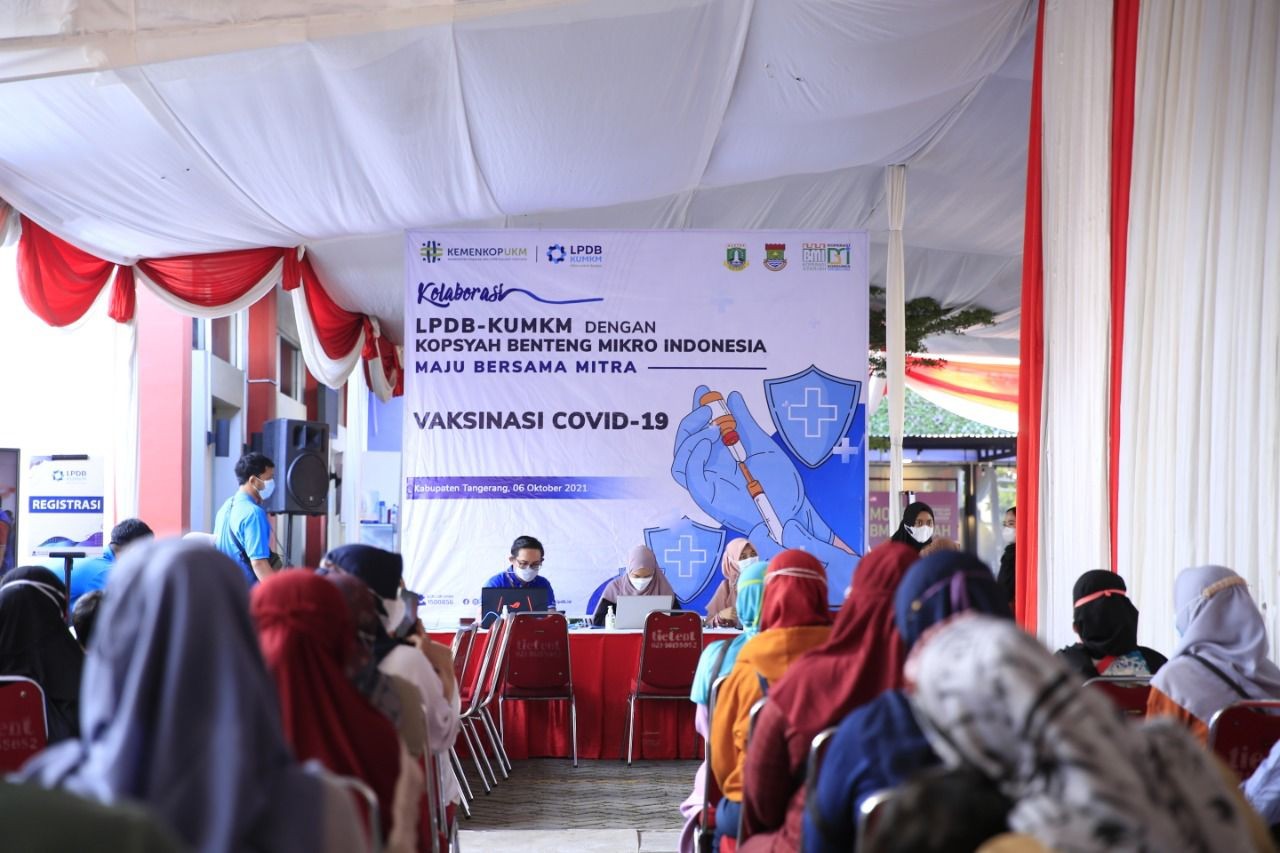 Gandeng Kopsyah BMI, LPDB-KUMKM Lanjutkan Vaksinasi Tahap Dua di Tangerang