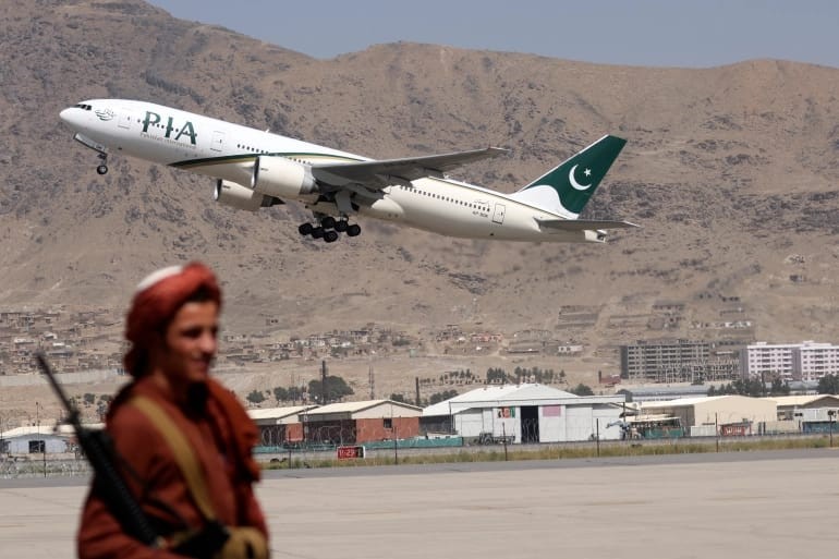 Diintimidasi Taliban, Pakistan Airlines Tangguhkan Penerbangan ke Afghanistan