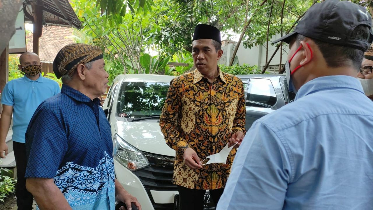 Dimasa Reses, Abdul Kharis Hadiri Bedah Buku Milad 116 Sarekat Islam