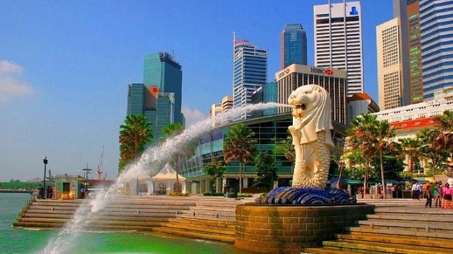 Singapura Guyur Insentif kepada Tenaga Kesehatan Sebesar Rp42 Juta