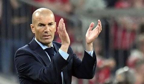 Zidane Kembali Tolak Tawaran Latih Manchester United