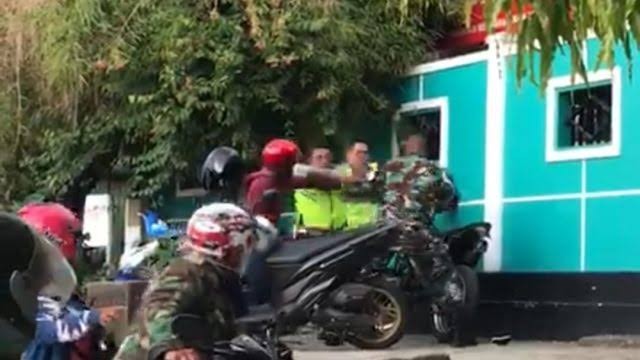 Ternyata Ini Penyebab Baku Hantam TNI Vs Polri di Maluku