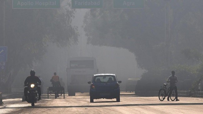 Polusi Udara Masih Parah, India Kekeh Buka Sekolah Tatap Muka