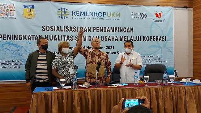 Atasi Kemiskinan Ekstrim di Papua, Kemenkop Tawarkan Bentuk Koperasi Distribusi