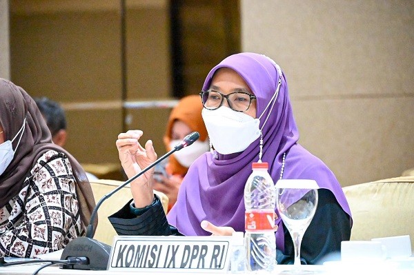 MK Sebut Pembentukan UU Cipta Kerja Inkonstitusional, Netty Aher: Kenapa Tetap Berlaku?